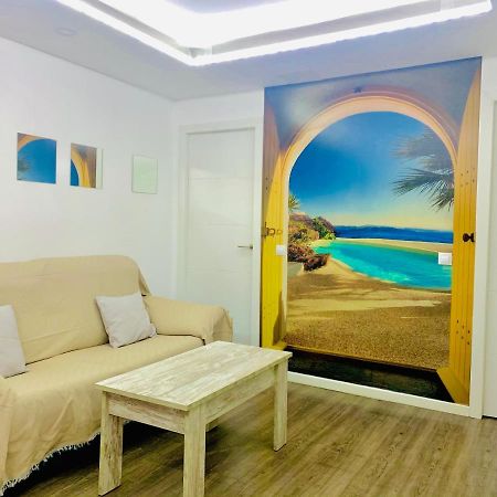 Apartamento Moderno Tipo Semisotano En Playa Las Canteras Con Wifi Las Palmas de Gran Canaria Bagian luar foto