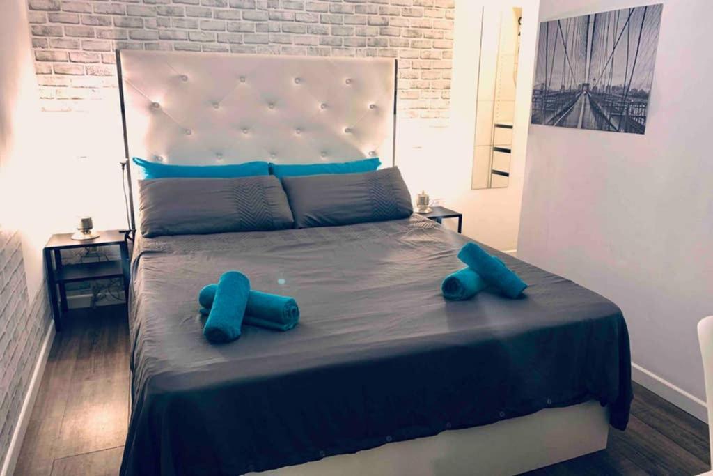 Apartamento Moderno Tipo Semisotano En Playa Las Canteras Con Wifi Las Palmas de Gran Canaria Bagian luar foto